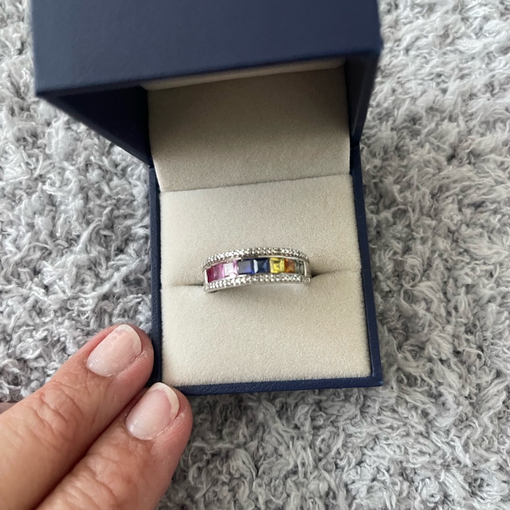Elegant Multicolor Topaz Silver Ring Size 7.5